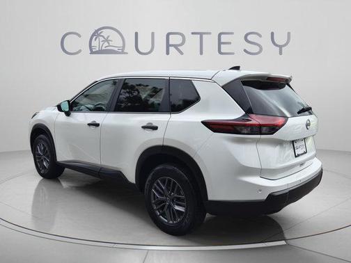 Glacier White 2024 Nissan Rogue S