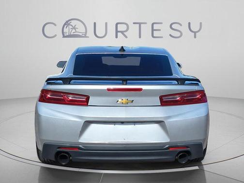 Silver Ice Metallic 2018 Chevrolet Camaro 1LT
