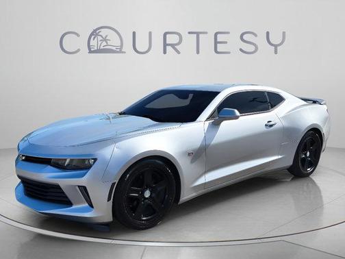 Silver Ice Metallic 2018 Chevrolet Camaro 1LT