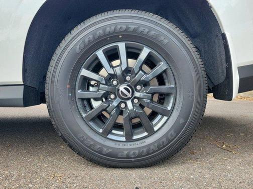 2025 Nissan Armada SV 2WD