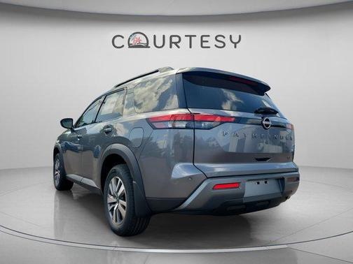 Gun Metallic 2026 Nissan Pathfinder SL