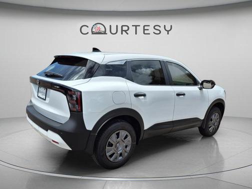 Fresh Powder 2026 Nissan Kicks S