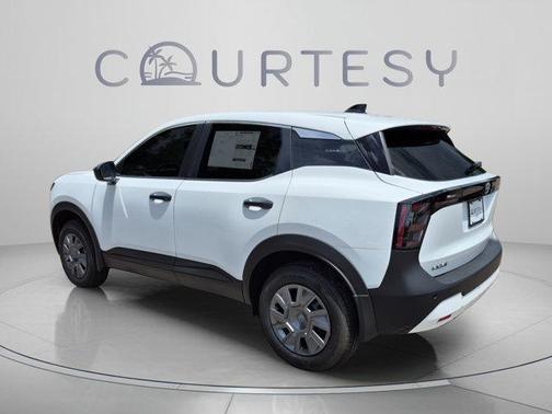Fresh Powder 2026 Nissan Kicks S