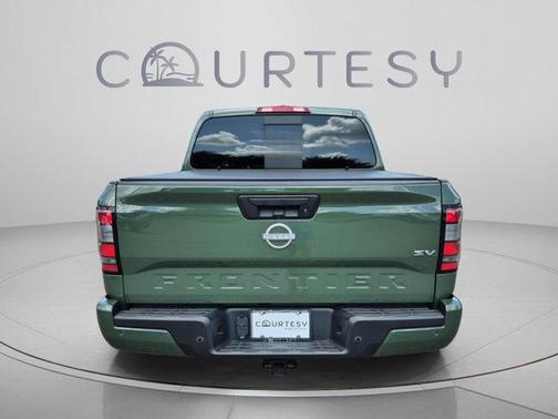 Tactical Green 2024 Nissan Frontier SV
