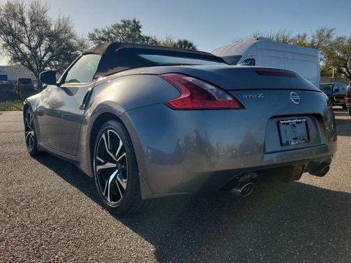 2018 Nissan 370Z Touring Sport
