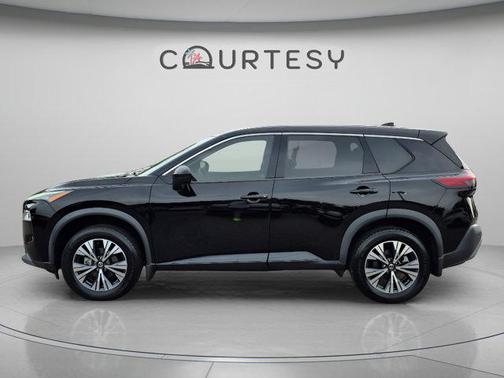 Black 2021 Nissan Rogue SV