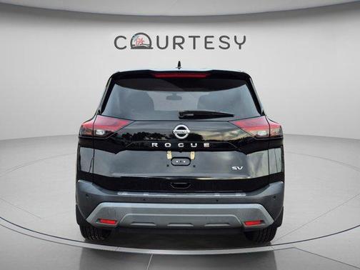 Black 2021 Nissan Rogue SV