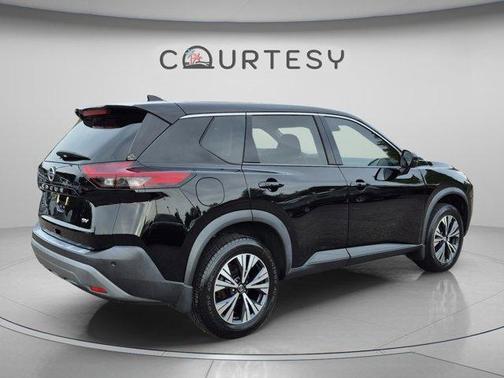 Black 2021 Nissan Rogue SV