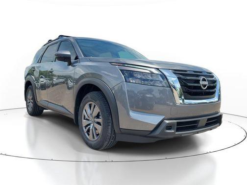 2025 Nissan Pathfinder SV FWD