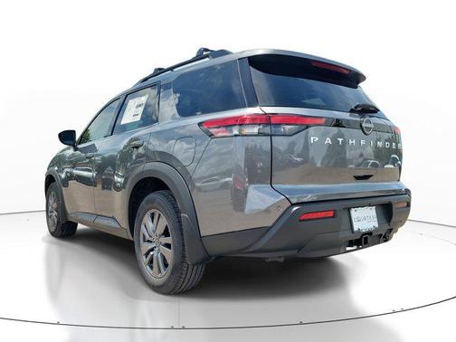 2025 Nissan Pathfinder SV FWD