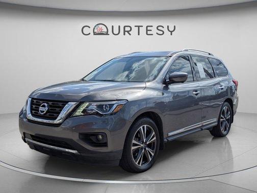 Gun Metallic 2020 Nissan Pathfinder Platinum
