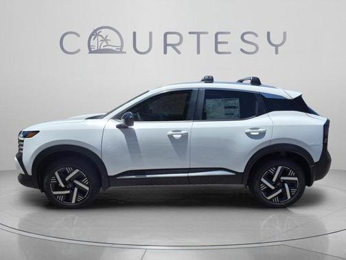 Fresh Powder 2026 Nissan Kicks SV