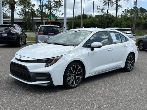 Super White 2020 Toyota Corolla SE
