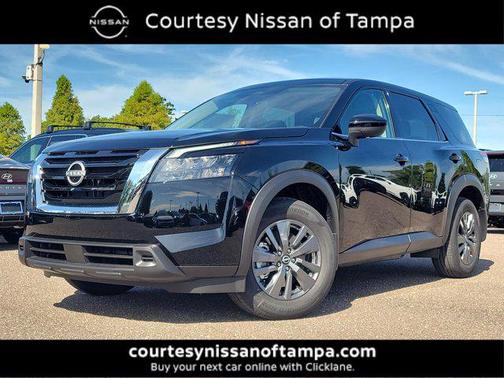 2025 Nissan Pathfinder S FWD