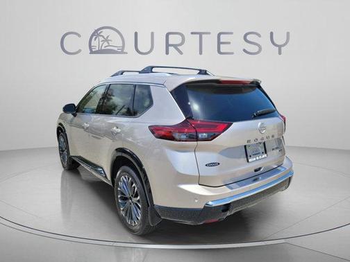 Champagne Silve 2026 Nissan Rogue Platinum