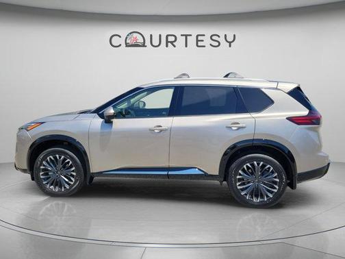 Champagne Silve 2026 Nissan Rogue Platinum