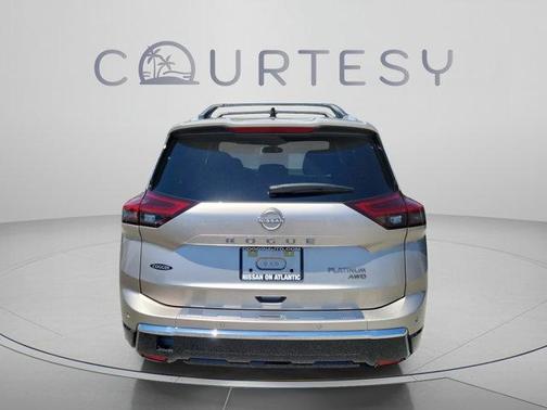 Champagne Silve 2026 Nissan Rogue Platinum
