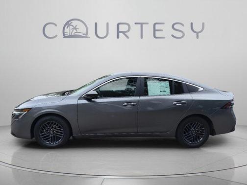 Gun Metallic 2027 Nissan Sentra SV