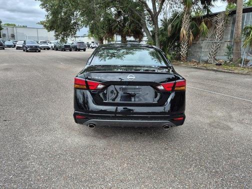 Super Black 2026 Nissan Altima SV