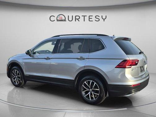 Pyrite Silver Metallic 2019 Volkswagen Tiguan 2.0T SE