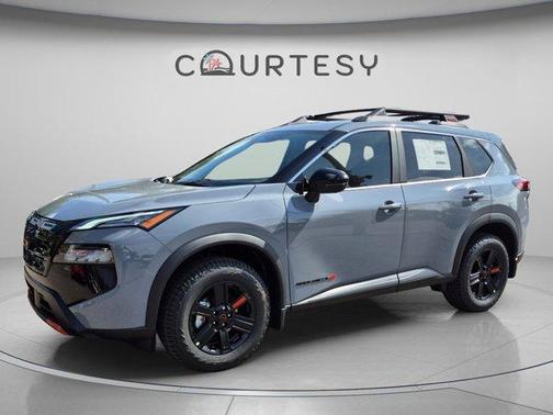 Boulder Gray Pearl 2026 Nissan Rogue Rock Creek