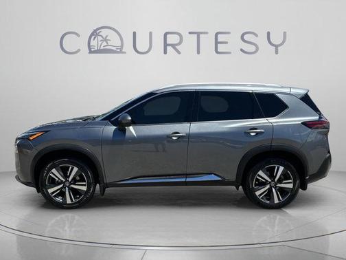 Gun Metallic 2021 Nissan Rogue SL