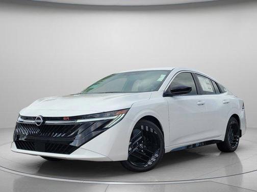 Aspen White 2026 Nissan Sentra SR