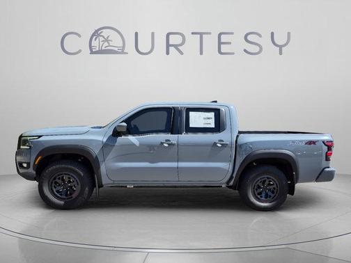 Boulder Gray Pearl 2026 Nissan Frontier PRO-4X