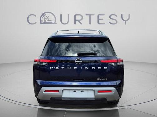 Deep Ocean Blue 2023 Nissan Pathfinder SL