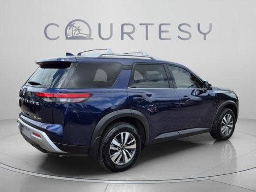 Deep Ocean Blue 2023 Nissan Pathfinder SL