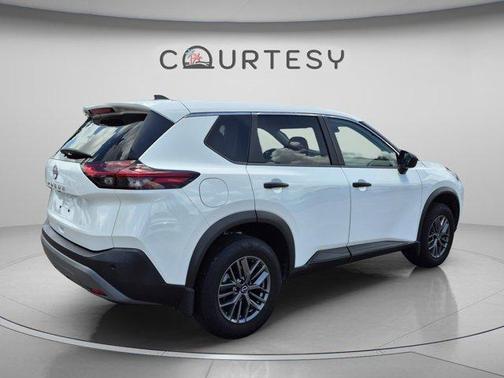 Glacier White 2023 Nissan Rogue S