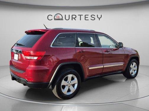 Deep Cherry Red Crystal Pearl 2012 Jeep Grand Cherokee Laredo