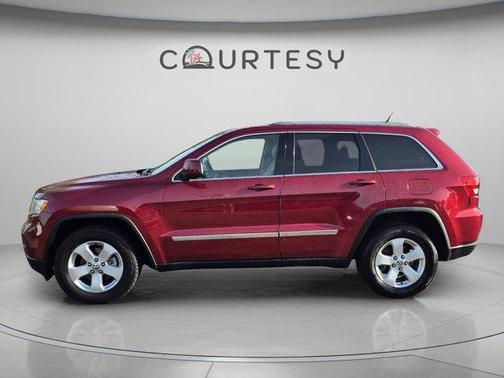 Deep Cherry Red Crystal Pearl 2012 Jeep Grand Cherokee Laredo