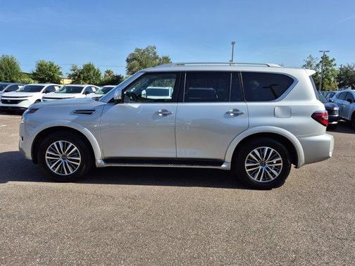 Brilliant Silver Metallic 2024 Nissan Armada SL
