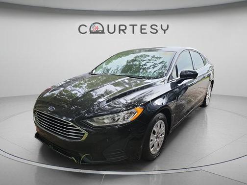 Black 2019 Ford Fusion S