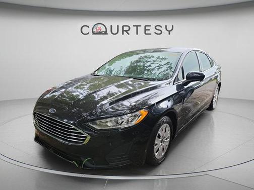 Black 2019 Ford Fusion S