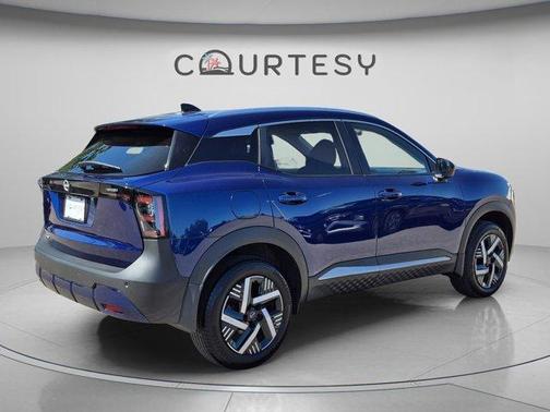 Deep Blue Pearl 2026 Nissan Kicks SV