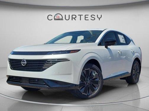 Everest White P 2026 Nissan Murano Platinum