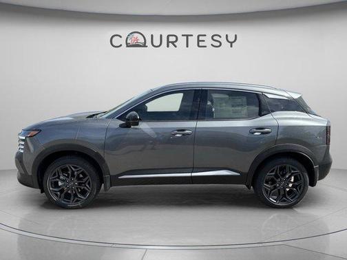 Gun Metallic 2026 Nissan Kicks SR