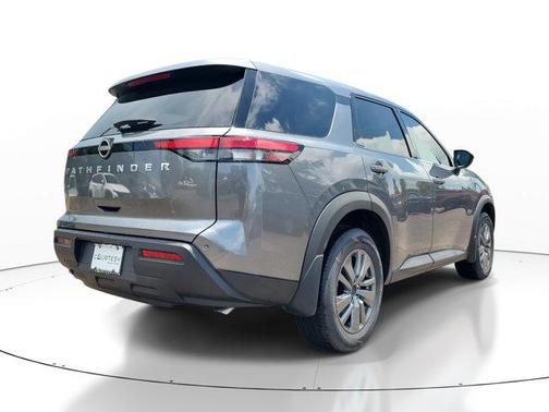 2025 Nissan Pathfinder S FWD