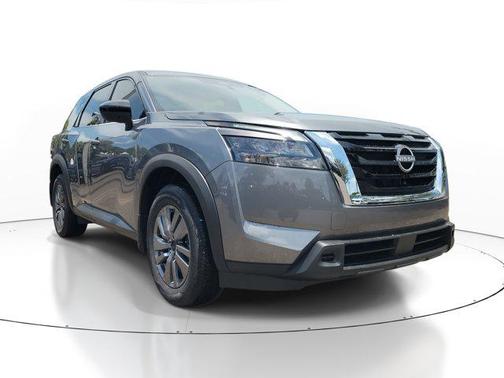 2025 Nissan Pathfinder S FWD