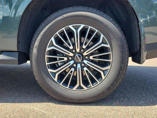 2025 Nissan Armada Platinum 4WD