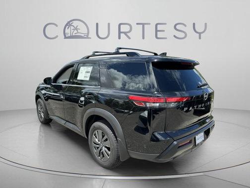 Black 2026 Nissan Pathfinder SV