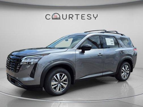 Gun Metallic 2026 Nissan Pathfinder SL
