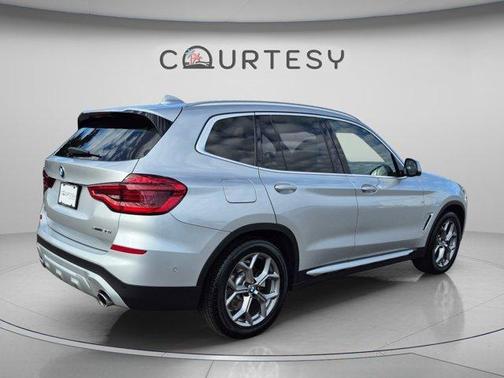 Glacier Silver Metallic 2021 BMW X3 sDrive30i