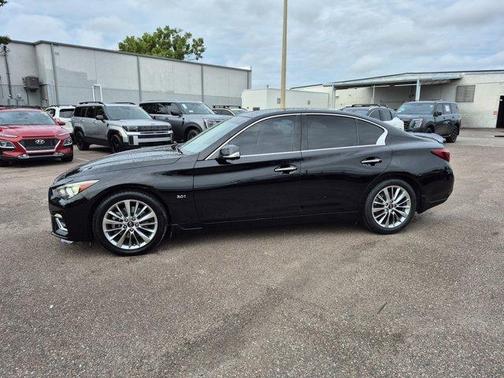 Black 2018 INFINITI Q50 3.0t LUXE