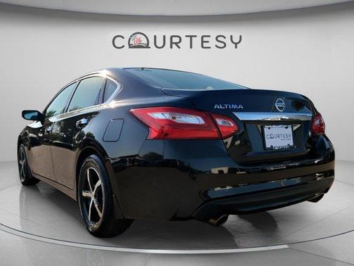 Black 2017 Nissan Altima 2.5 S