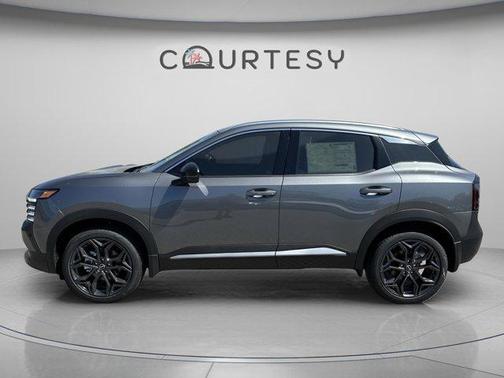 Gun Metallic 2026 Nissan Kicks SR