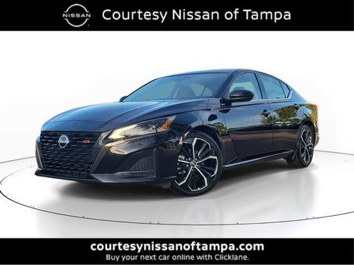 2023 Nissan Altima SR FWD