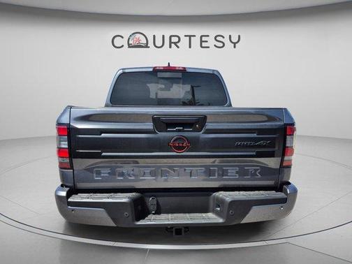 Gun Metallic 2026 Nissan Frontier PRO-4X